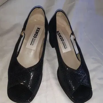 블랙 오픈토 펌프스 22cm EEE