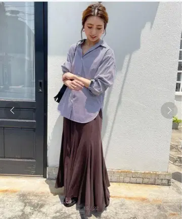 드라이 저지 플레어 스커트 스픽 앤 스팬