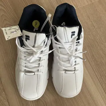 FILA 스니커즈 화이트 25.5cm