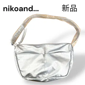 [새상품] nikoand - 숄더백 실버 라이트 소프트백