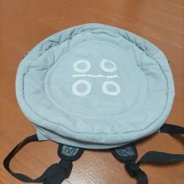 메르시보쿠 그레이 원형 백팩