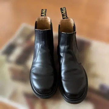 Dr.Martens 사이드 고어 부츠 2976