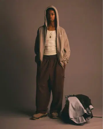 OG LOGO FULL ZIP HOODIE
