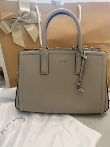 MICHAEL KORS 베이지 핸드백