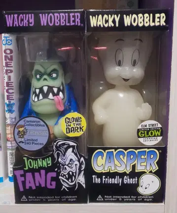 한정판 축광판 조니 & 캐스퍼 2체 세트