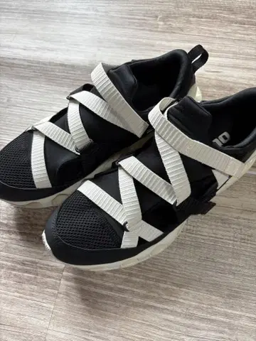 MIZUNO WAVE PROPHECY STRAP 28cm 블랙 x 화이트
