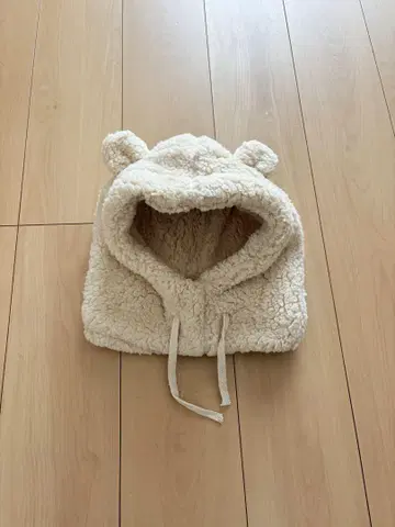 곰 귀 달린 보아 후드 (성인용)