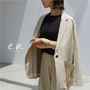 미사용 evernavy 에버네이비 린넨 블렌드 테일러드 자켓