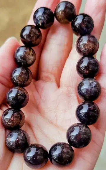 레어 스톤 은하의 별하늘 같은 아이올라이트 선스톤 팔찌