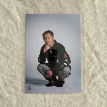남성 스트라이프 셔츠 사진