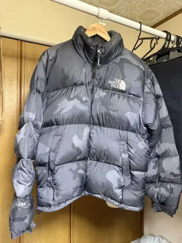 THE NORTH FACE 다운 자켓 M 카모플라쥬 블랙