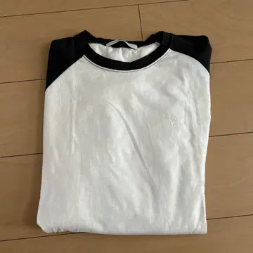 래글런 티셔츠 nugu Mmn