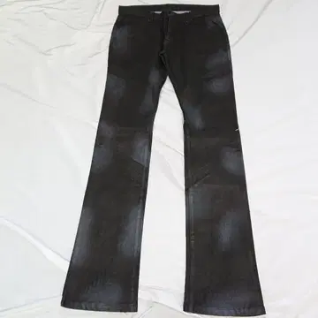 TORNADO MART 블랙 컬러 코팅 슈컷 데님