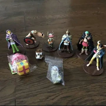 10/30까지 세일 ONE PIECE 원피스 피규어 묶음 판매