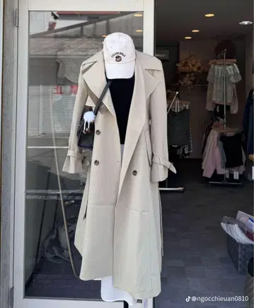 베이지 트렌치코트 더블 브레스트 망토