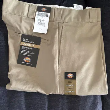 Dickies 더블니 팬츠 85283 사이즈가 맞지 않아 판매