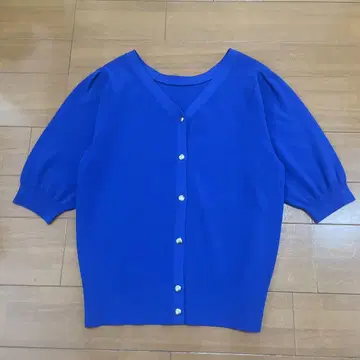[ PLST ] 파란색 퍼프 슬리브 가디건