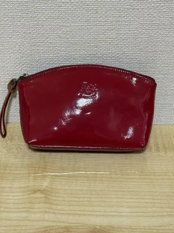 일비종떼 에나멜 파우치