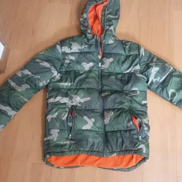 Faded Glory 카모플라쥬 다운 자켓 XL
