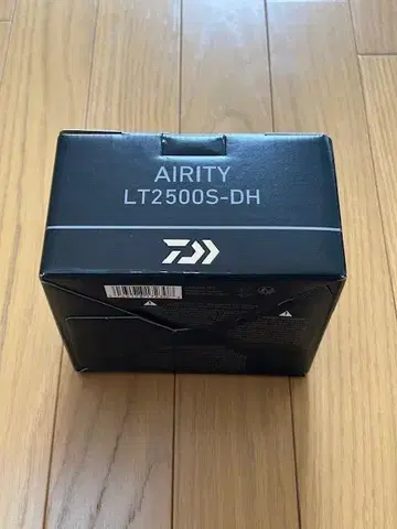 23 에어리티 LT2500S-DH [ 새상품급 ] 다이와