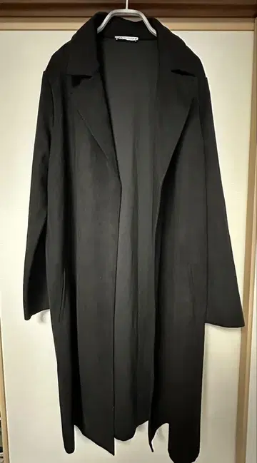 ZARA 블랙 코트 L 사이즈
