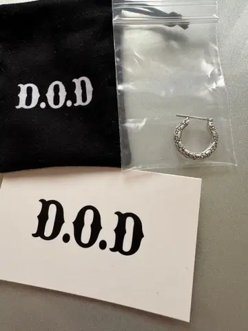 d.o.d 귀걸이 야마다 렌
