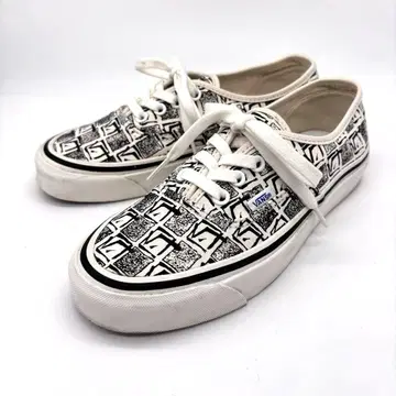 반스 오센틱 아나하임 팩토리 팩 스니커즈 23.5