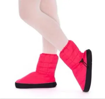 새상품급 발레 웜업 부츠 Quilted Short booties