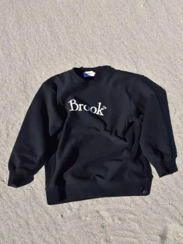 Brook 로고 블랙 트레이닝복