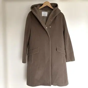 UNTITLED 후데트 랩 코트 42 XL