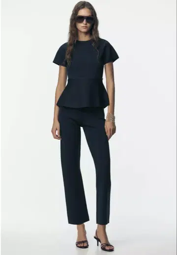 완판템 ZARA 스트레이트 니트 트라우저 M 팬츠