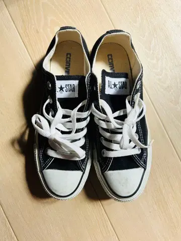 CONVERSE ALL STAR 블랙 스니커즈