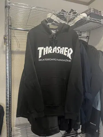 THRASHER 블랙 후드티 L 사이즈