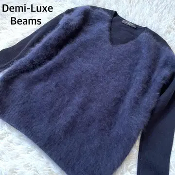 새상품급 Demi-Luxe Beams 프론트 플러피 V넥 니트