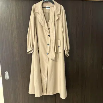 레이디 메이드 트렌치코트