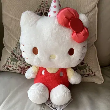 [ 헬로키티 ] 몽치치 x 헬로키티 기념일 파티 BIG 봉제 인형