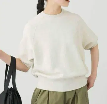 카구레 코튼 리오셀 반팔 맨투맨