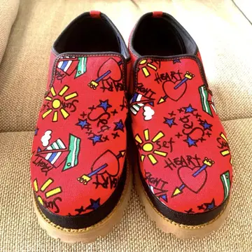 미사용 새상품 택 포함 CASTELBAJAC 그래픽 프린트 슬립온 빨간색