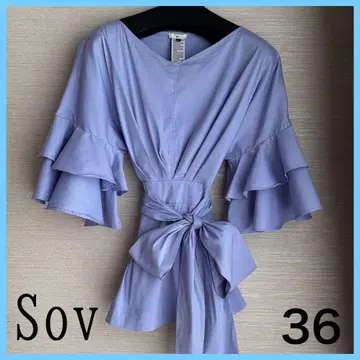 새상품급 Sov 소브 볼륨 슬리브 페플럼 블라우스 프릴 블루