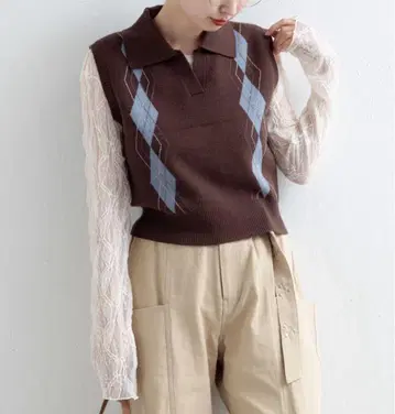Kastane 카라 부착 아가일 니트 베스트