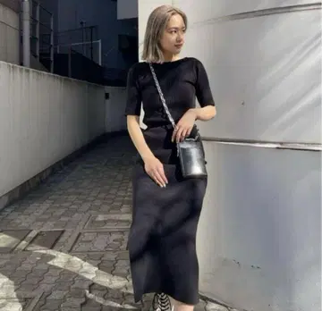 택 포함 새상품 블랙 니트 원피스