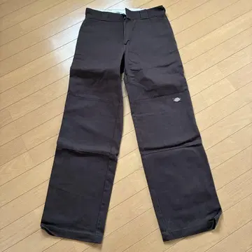 Dickies 브라운 워크 팬츠 사이드 포켓 포함