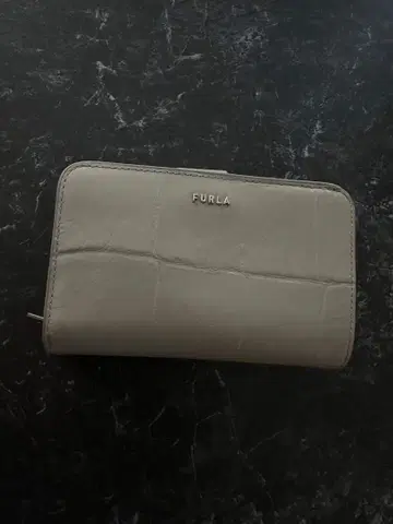 [ FURLA ] 그레이 가죽 지갑