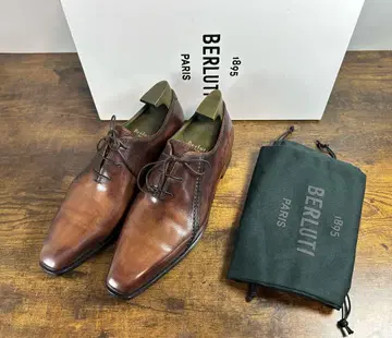거의 새상품 명작 60만 엔 Berluti 스카즈 스크리트 가죽 신발 8