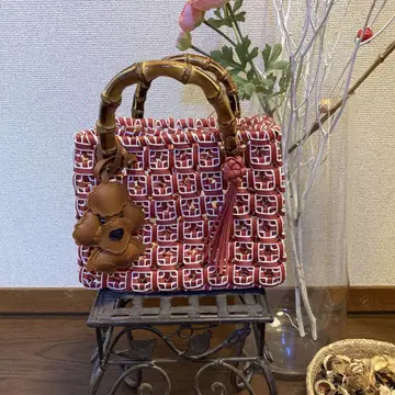 천연 핸들 바스켓백 강아지 참과 스트랩 포함 대나무 핸들