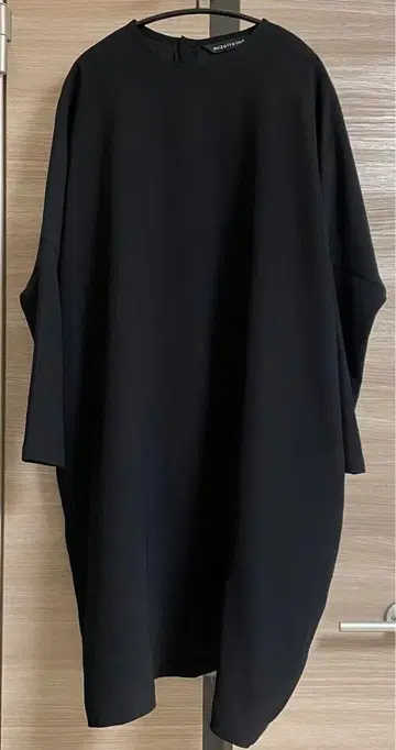 [ mizuiro ind ] 코쿤 와이드 원피스 [ 미즈이로 인드 ]