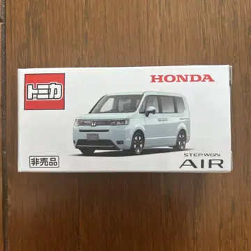 토미카 스텝 웨건 AIR