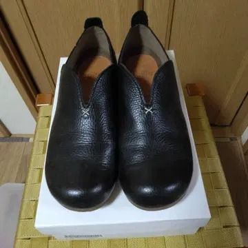 미라 스포츠 소프트 레더 슬립온 24.5cm 블랙