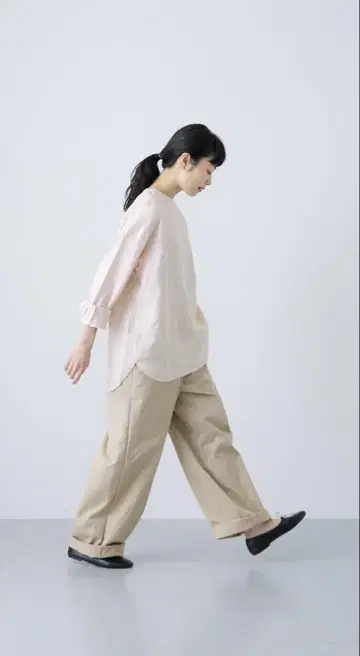 카구레 린넨 크루넥 풀오버 / 어반 리서치
