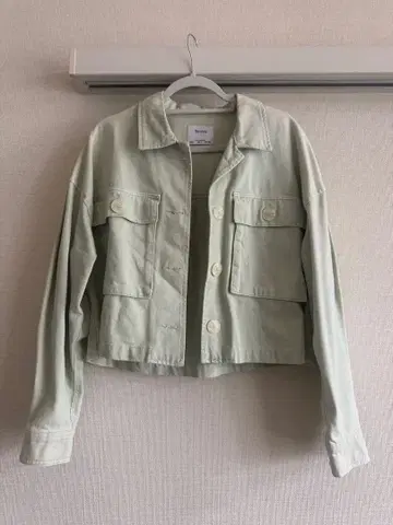 Bershka 민트 그린 자켓 L 사이즈